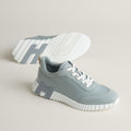 Bouncing Sneaker